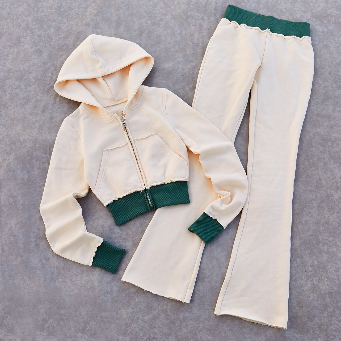 Manufacturer /Custom / OEM/ODM women cropped zip hoodie sets