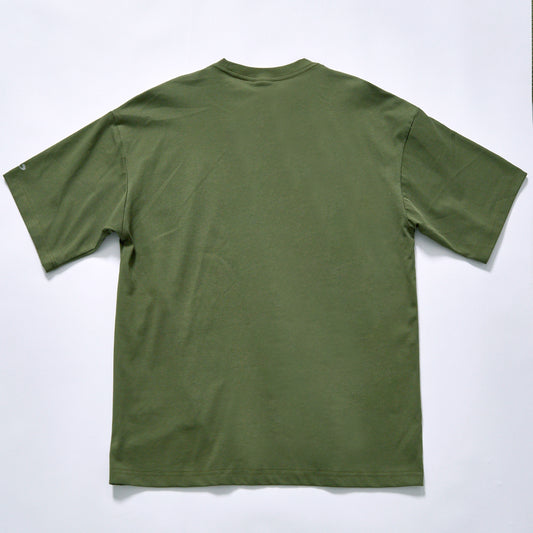 Hot Selling quick dry utility pocket athletic tee unisex contour seamed quick dry utility pocket short sleeve tee wide short sleeves drop shoulder oversized loose straight fit quick dry shirt