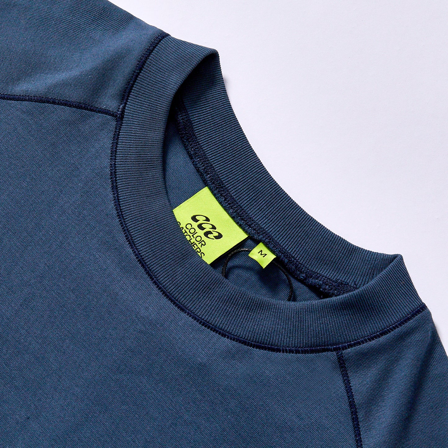 Customized lightweight stretch performance fabric stretch performance fabric running workout top loose straight relaxed fit  quick dry shirt