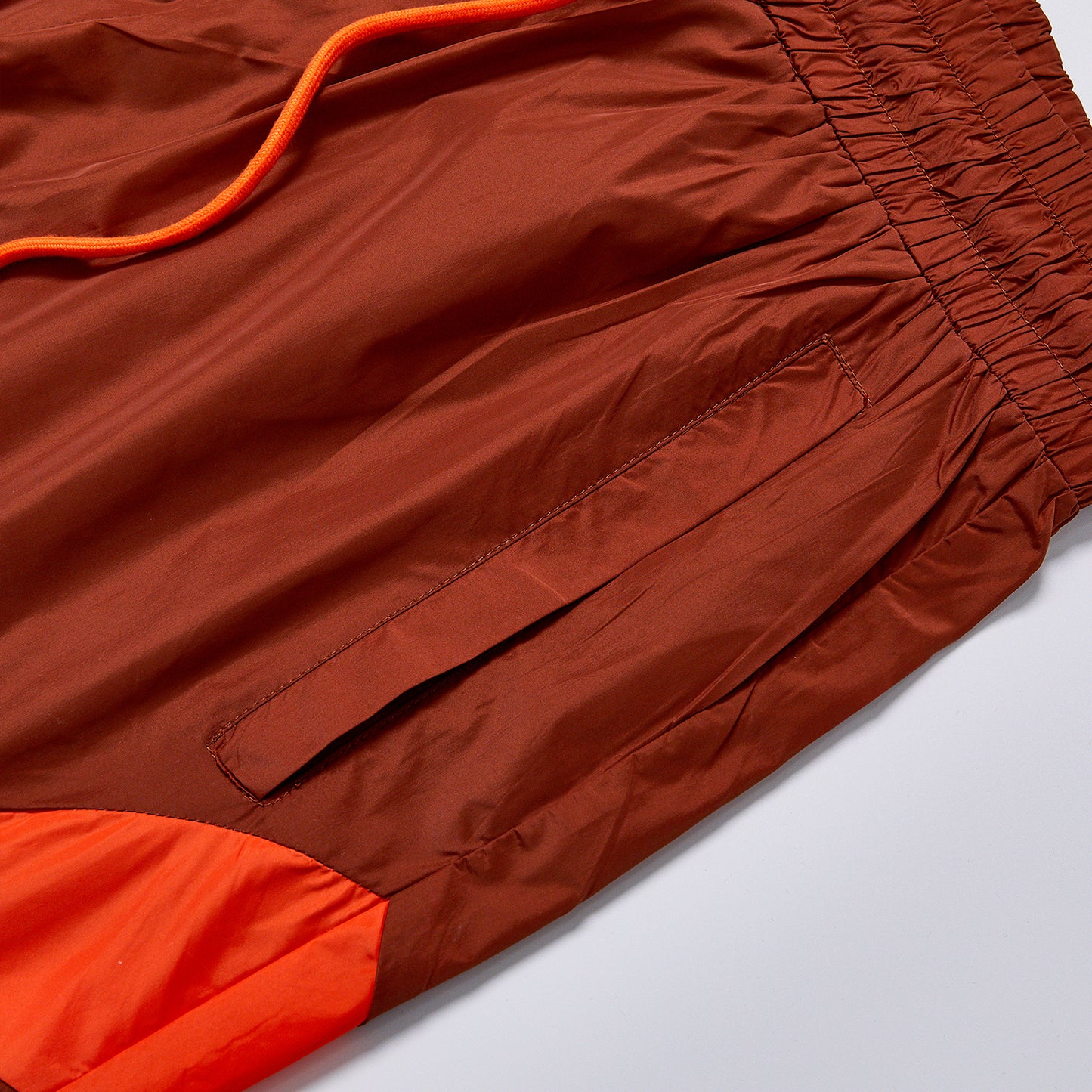 Custom Logo Curved Panel Contrast Color Nylon Unisex Elastic Waist Drawstring Streetwear Casual Racing Sport Shorts Beach Board Shorts