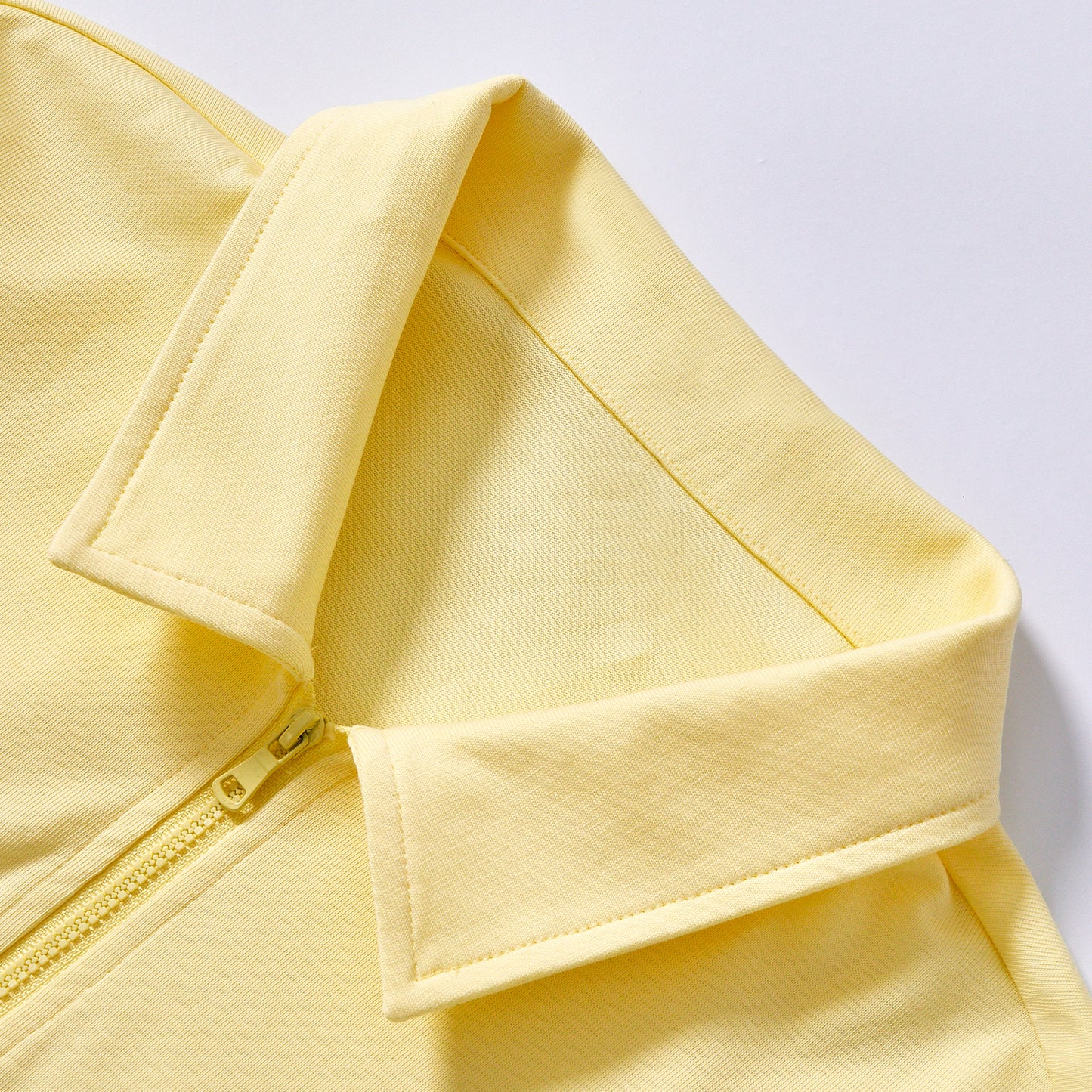 Custom logo yellow men half zip polo sweatshirt polo collar half zip sweatshirt relaxed fit men loose boxy fit breathable warm long sleeve sweatshirt daily commuting weekend