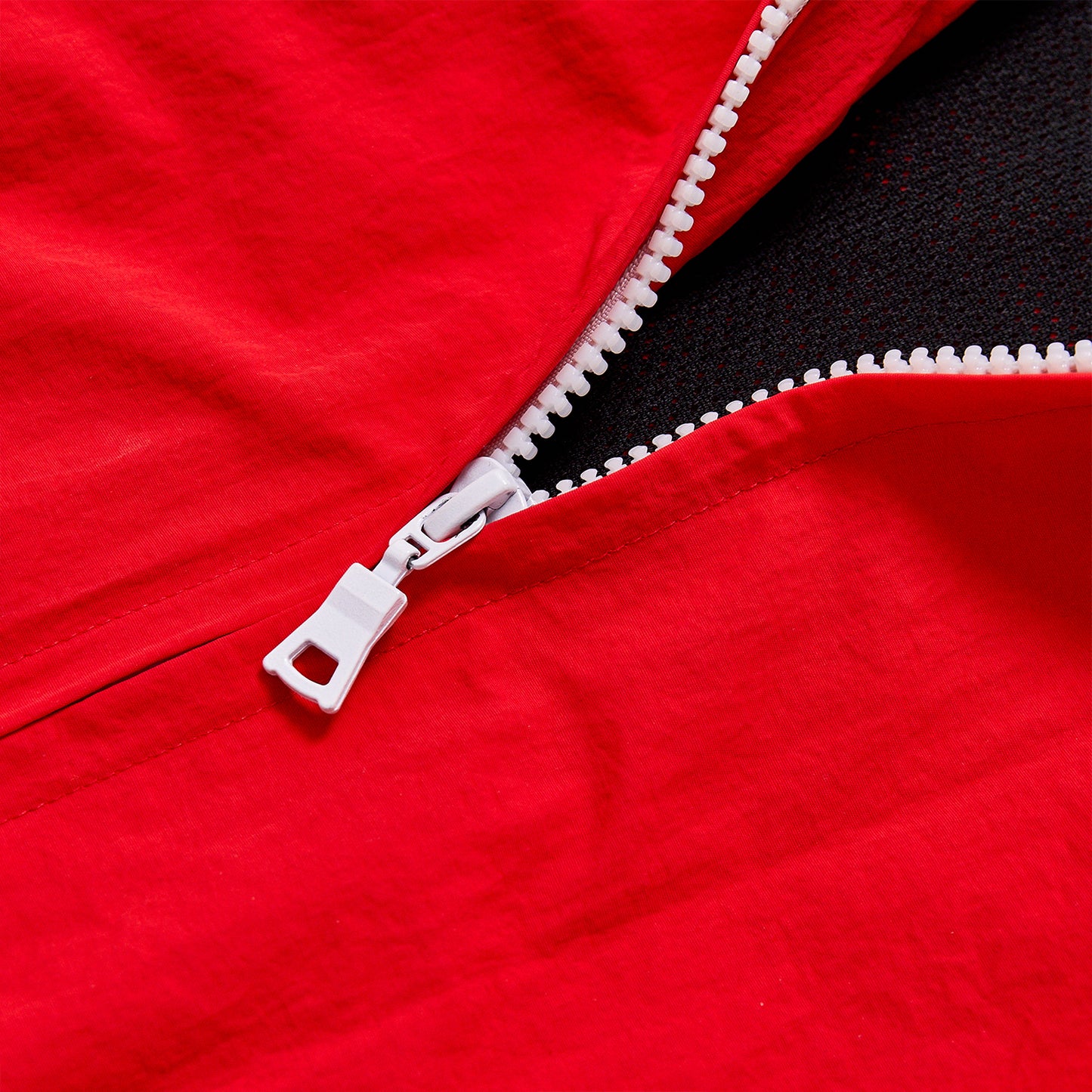 Contrast Panel Red White Stand Collar Zip Up Crop Windbreaker Unisex Streetwear Elastic Hem Racing Track Jacket Custom Logo Casual Outerwear