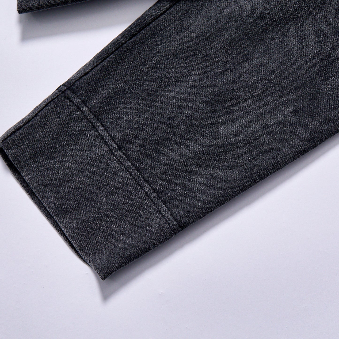 hot selling custom logo  long sleeve pullover drop shoulder relaxed oversized fit faded black pocket embroidery casual pullover daily business casual commute look
