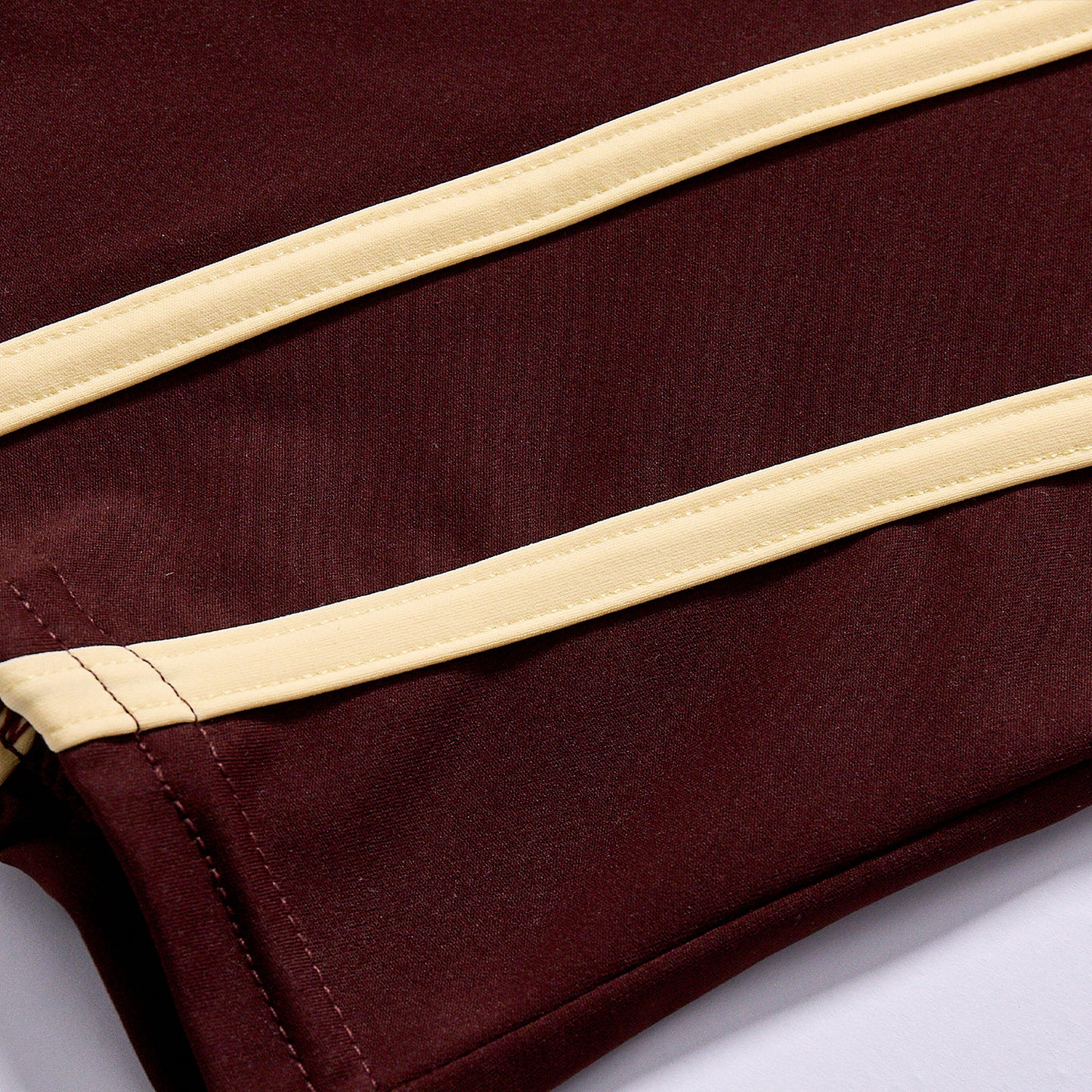 High Quality hooded slim zip workout jacket burgundy stretch fitness hooded outer layer embroidered logo quick dry workout hooded long sleeve  4-way stretch nylon spandex quick dry fabric yoga pilates training