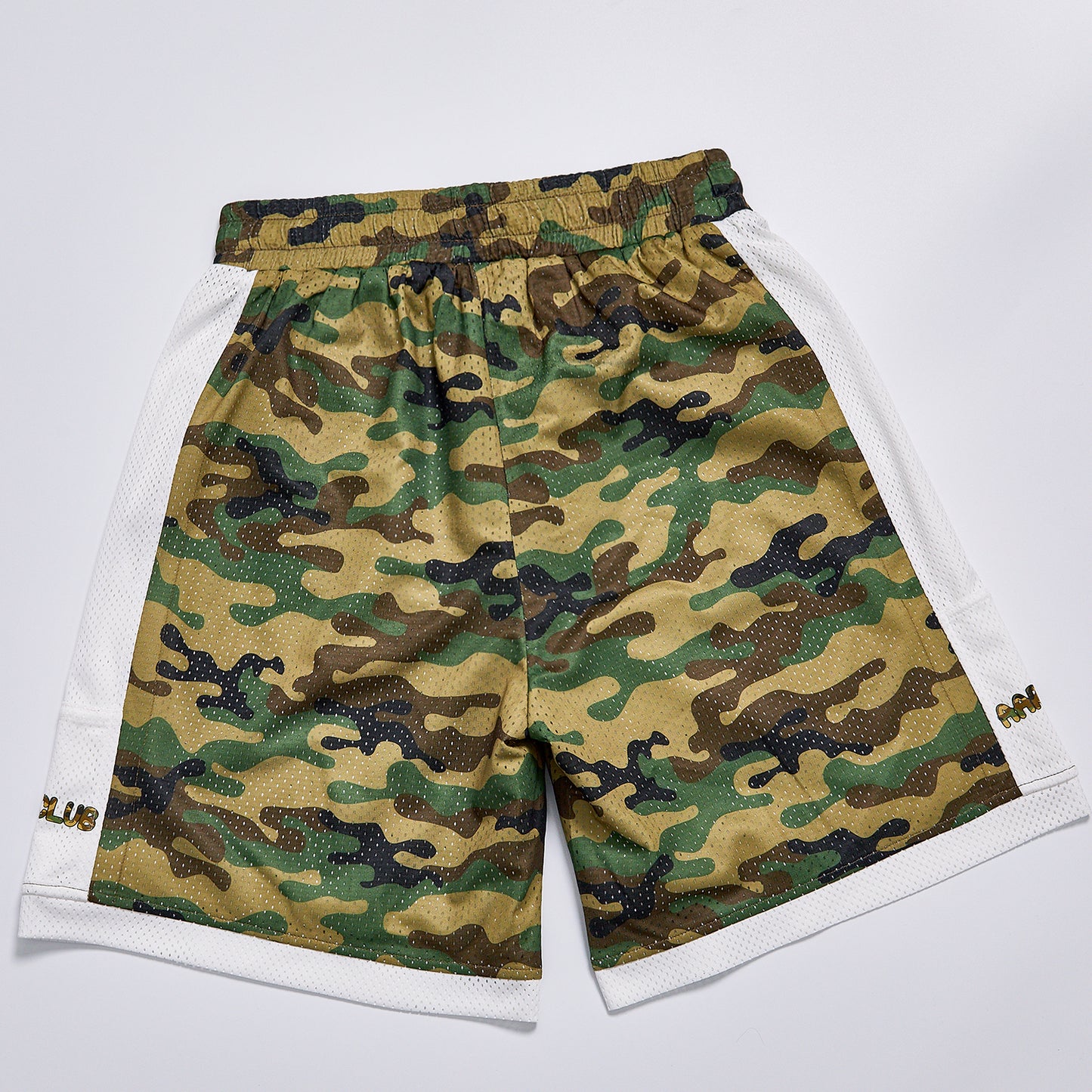 Men Camo Mesh Basketball Shorts White Side Panel Streetwear Loose Athletic Shorts Elastic Waist Breathable Workout Casual Sports Shorts
