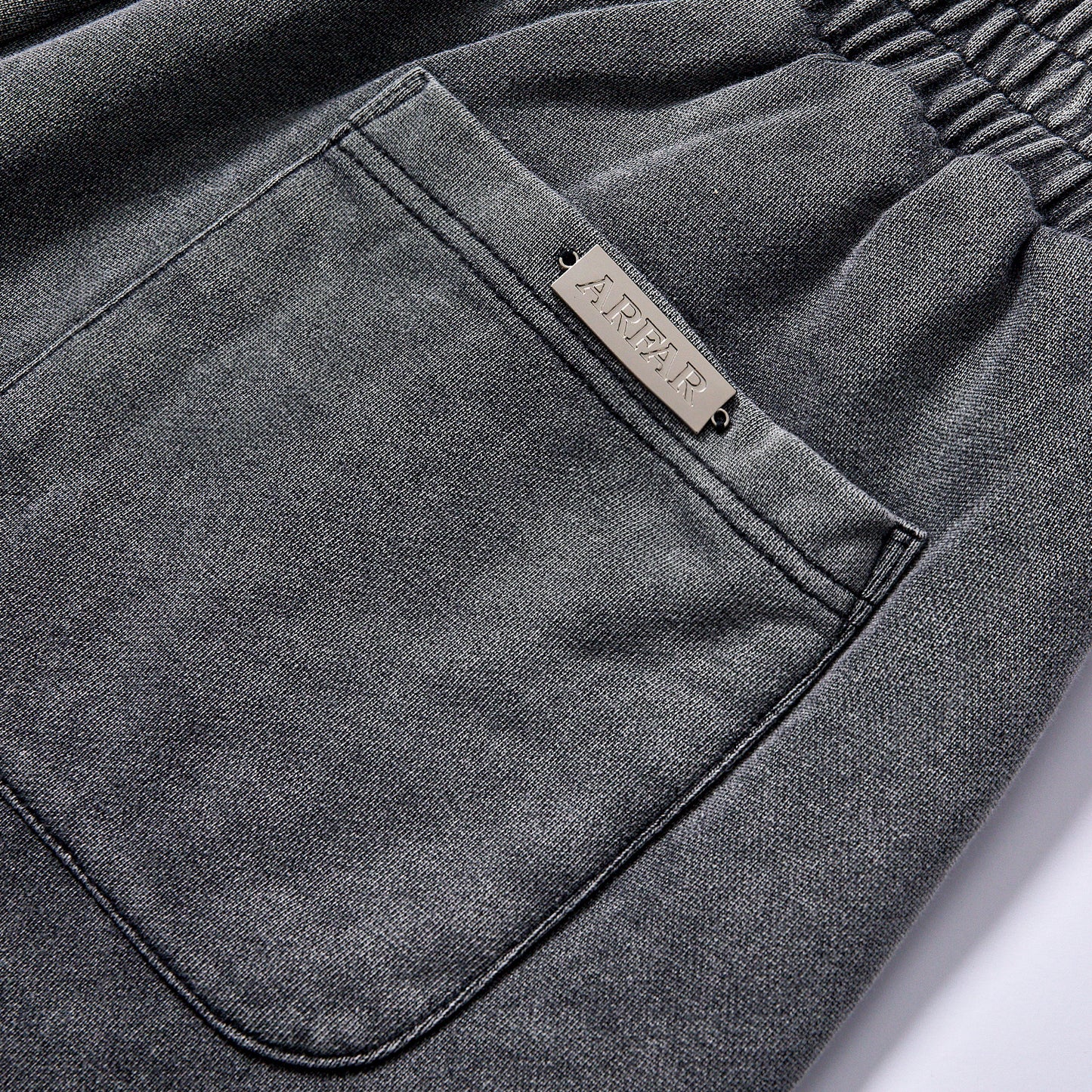 custom logo fashion shorts dual beige chevron side panel casual track bottoms high gathered elastic waistband relaxed straight knee length cut oose street fleece half pants