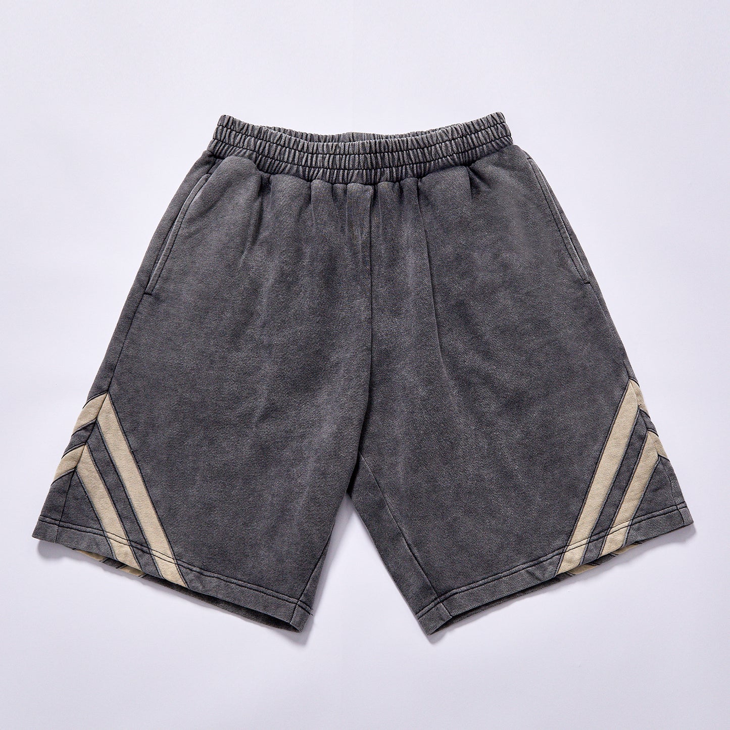 custom logo fashion shorts dual beige chevron side panel casual track bottoms high gathered elastic waistband relaxed straight knee length cut oose street fleece half pants