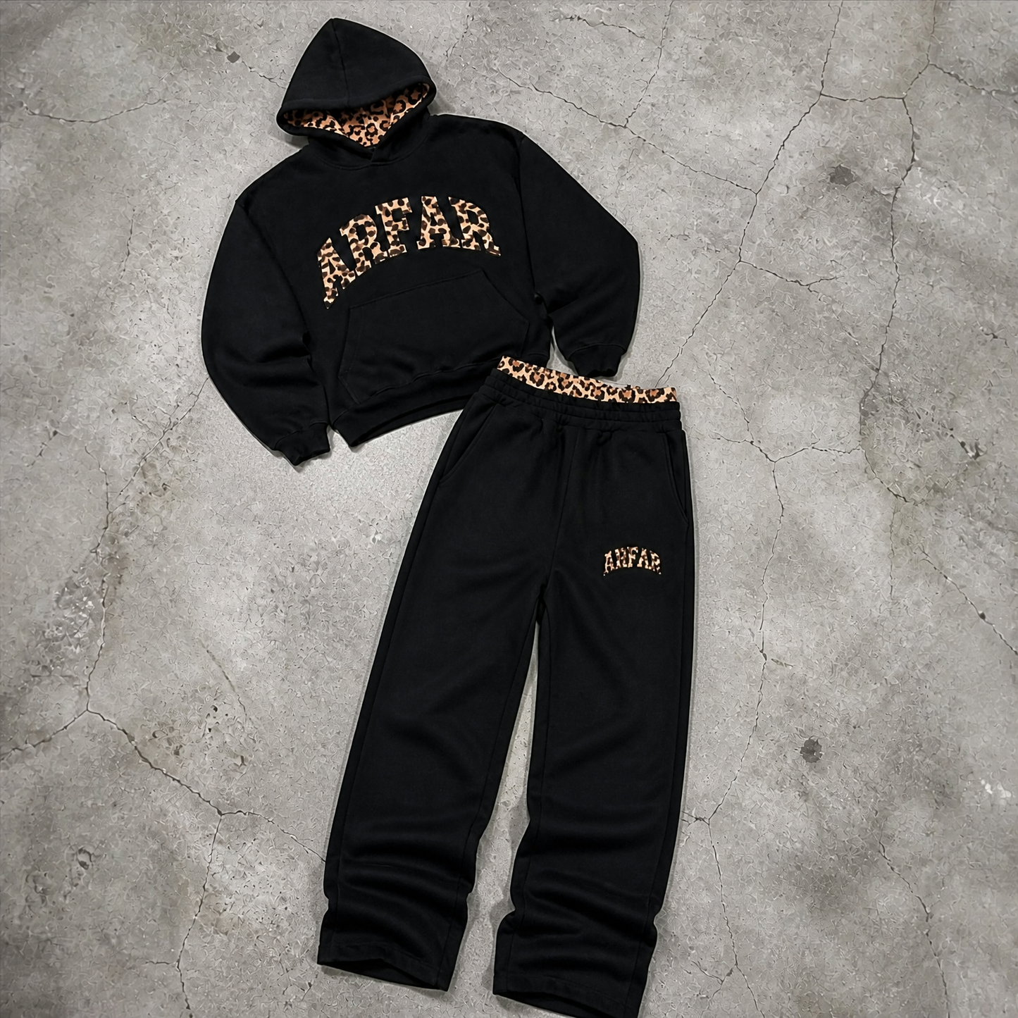 Winter Men's Hoodie and Sweatpants Set